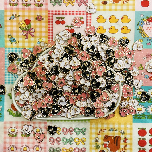 Cuori charms